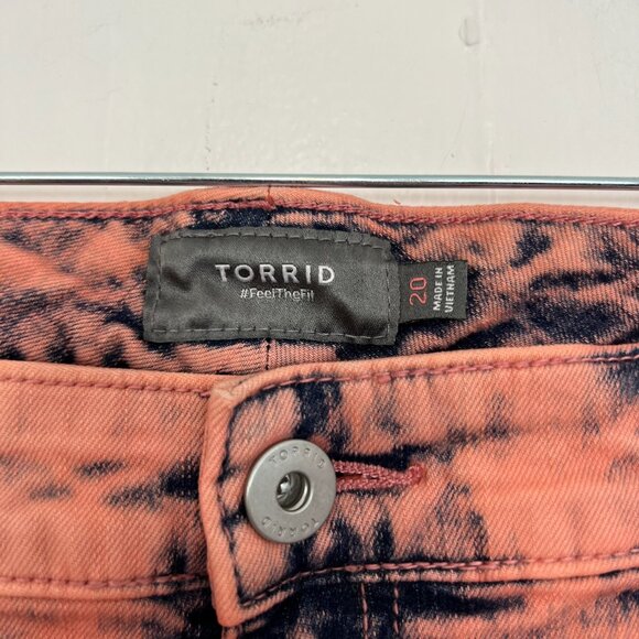 Torrid Coral Acid Washed Jean Shorts Stretch Denim Pink Dyed 20 2X - Picture 3 of 5